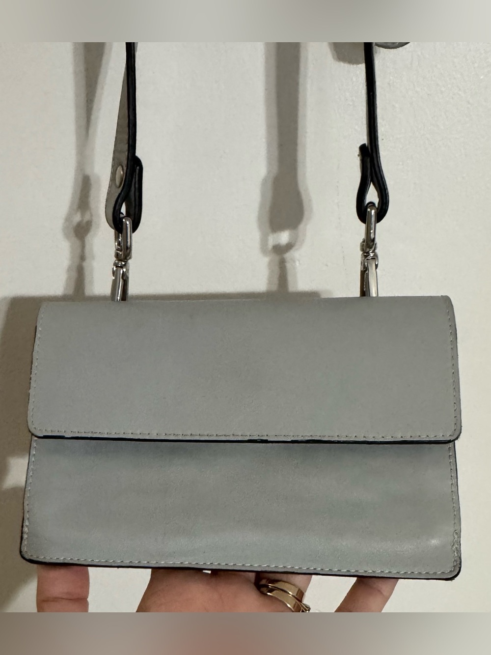 L’Intervalle Leather Crossbody Bag in Light Grey *see description*